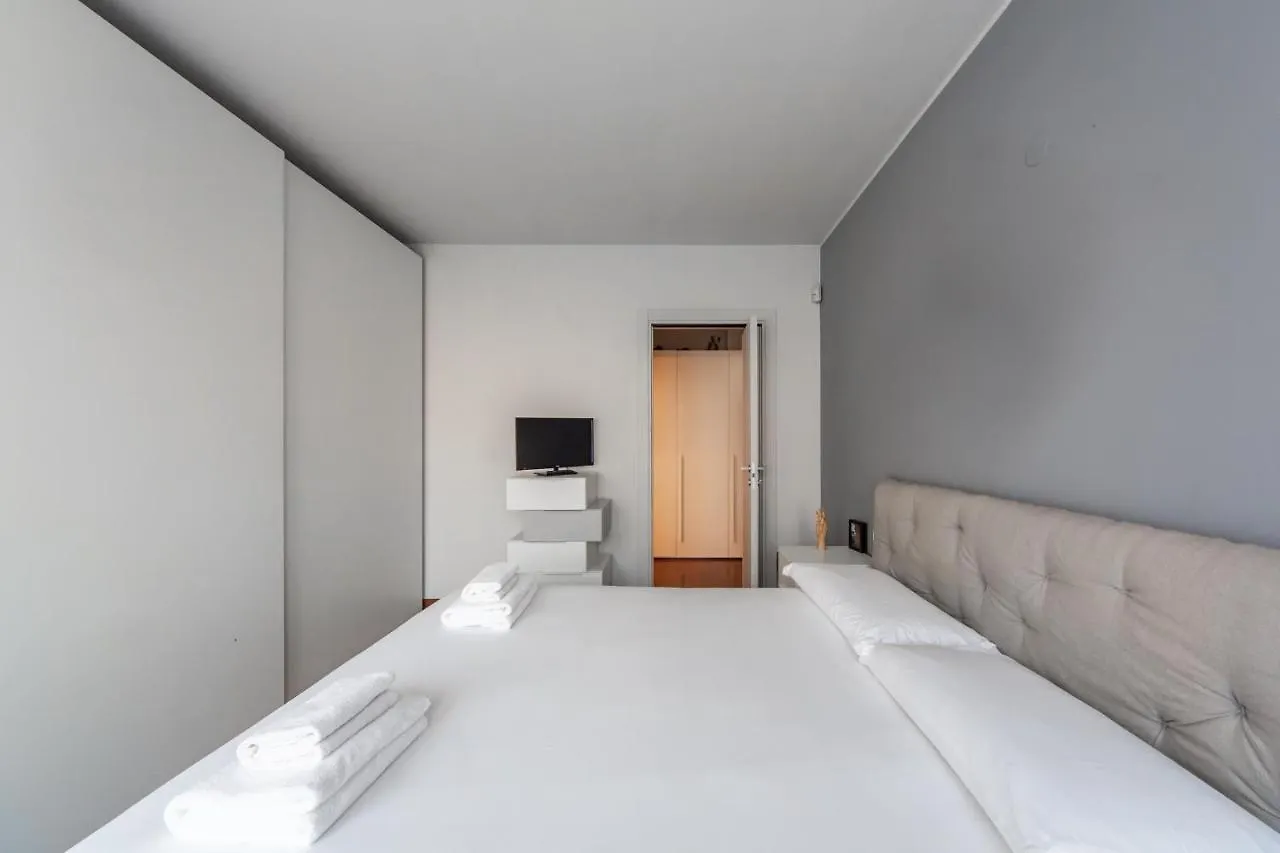 Appartamento Darsena Cozy Apt - Porta Genova M2 Milano