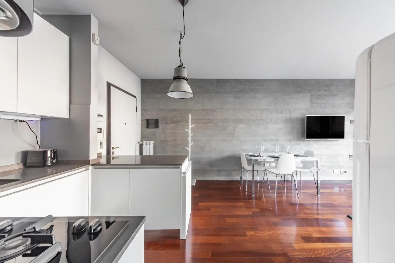 Darsena Cozy Apt - Porta Genova M2 Apartamento Milão